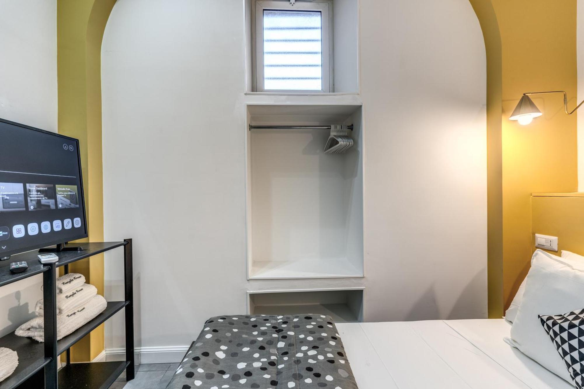 Appartamento Casa Kamilla Napoli Esterno foto